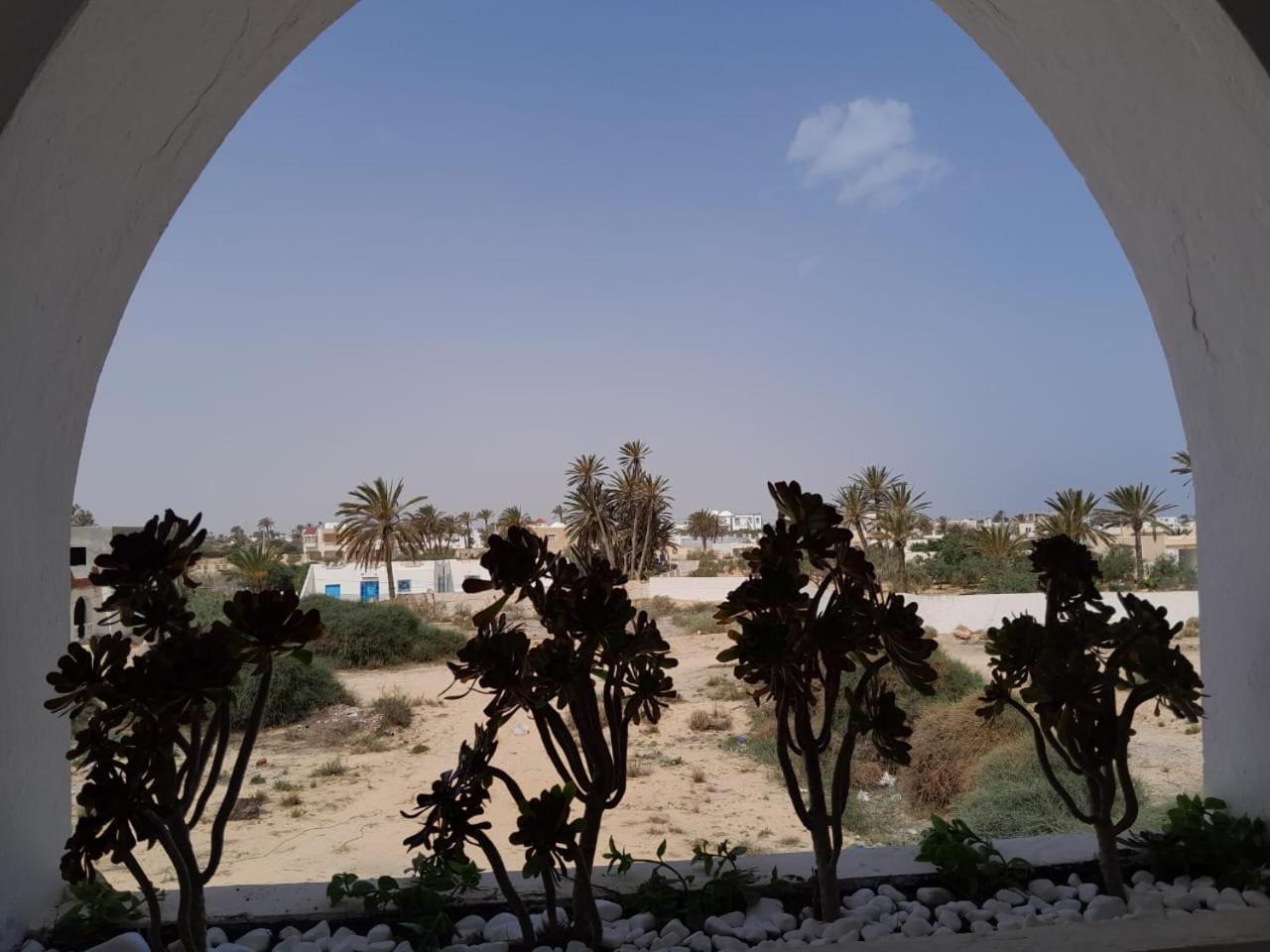 Studio Rouge Cosy A Dar Lili Djerba Mezraia Exterior foto